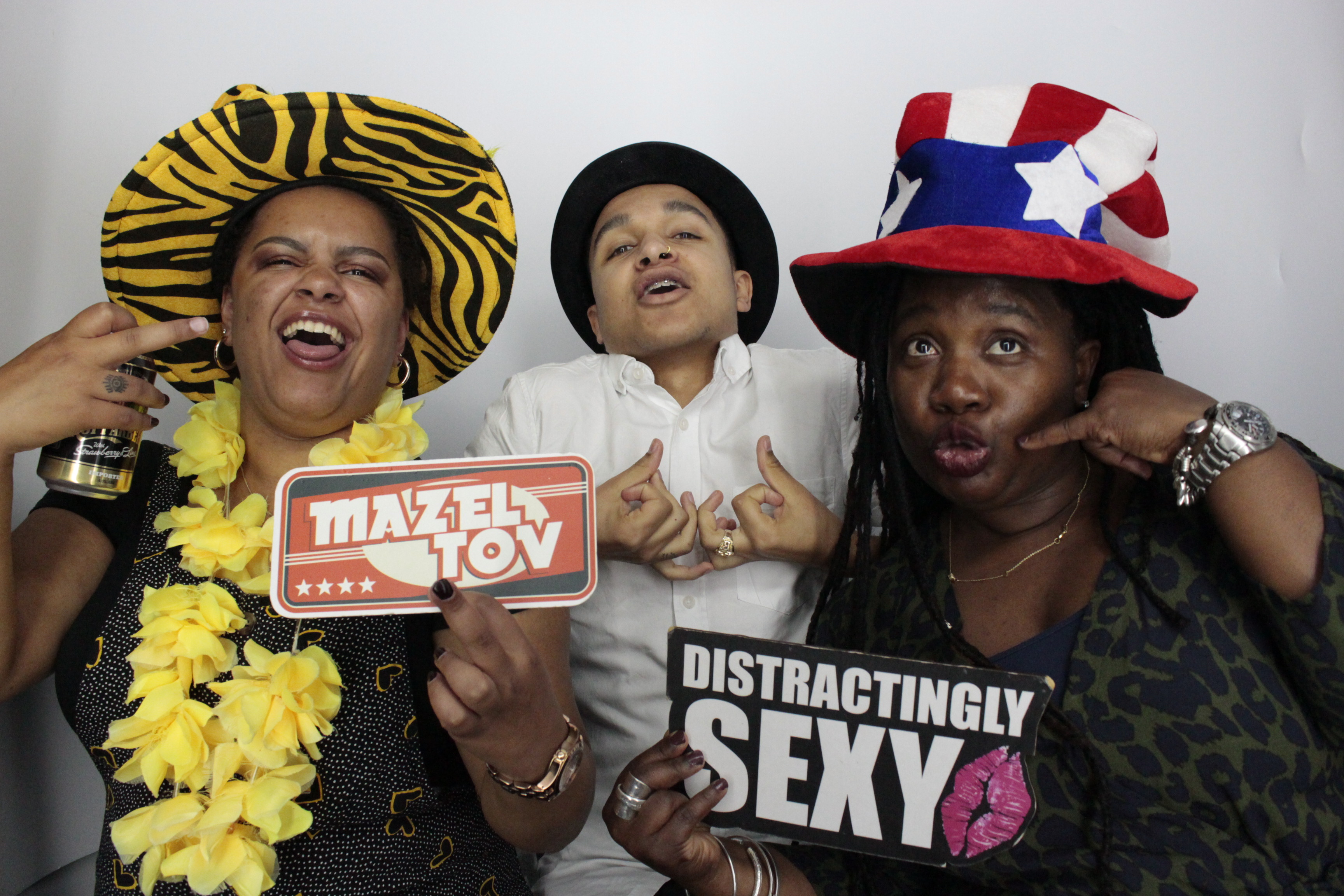 Sinead Byng 50th Birthday Party | View more photos from the event at gallery.myphotoboothexperience.co.uk/u/MyPhotoBoothExperienceLtd/Sinead-Byng-50th-Birthday-Party